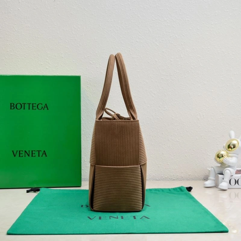 Minimalist Bottega Veneta Shopping Bags 67801