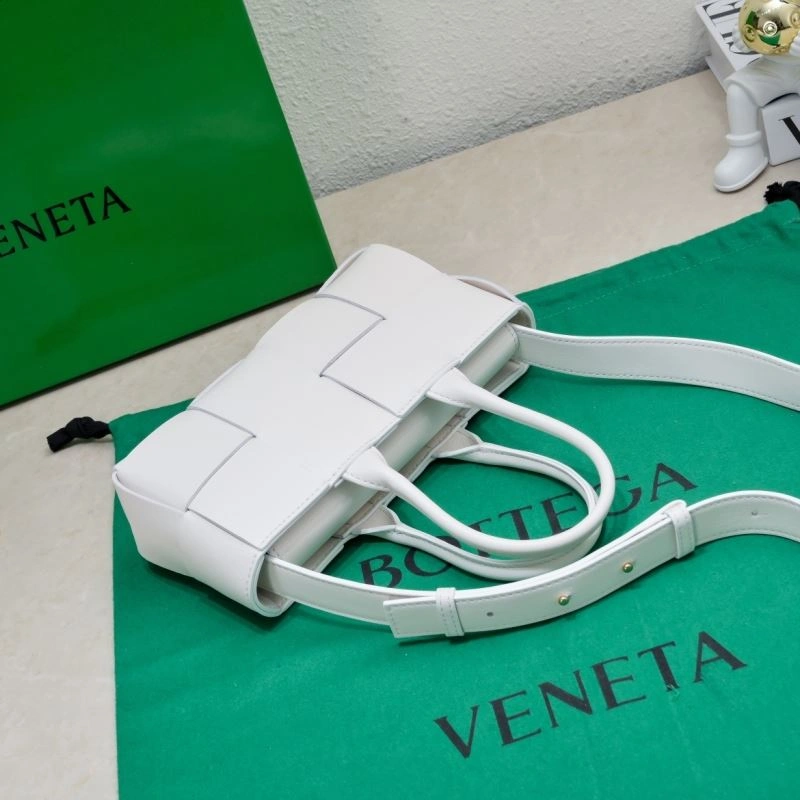 Bottega Veneta Shopping Bags Attractive 67798