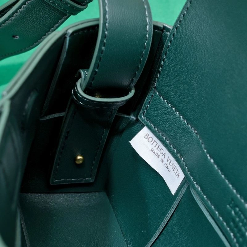 Bottega Veneta Shopping Bags GoAnywhere 67789