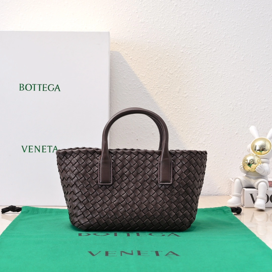 Bottega Veneta Shopping Bags SoftTouch 67739