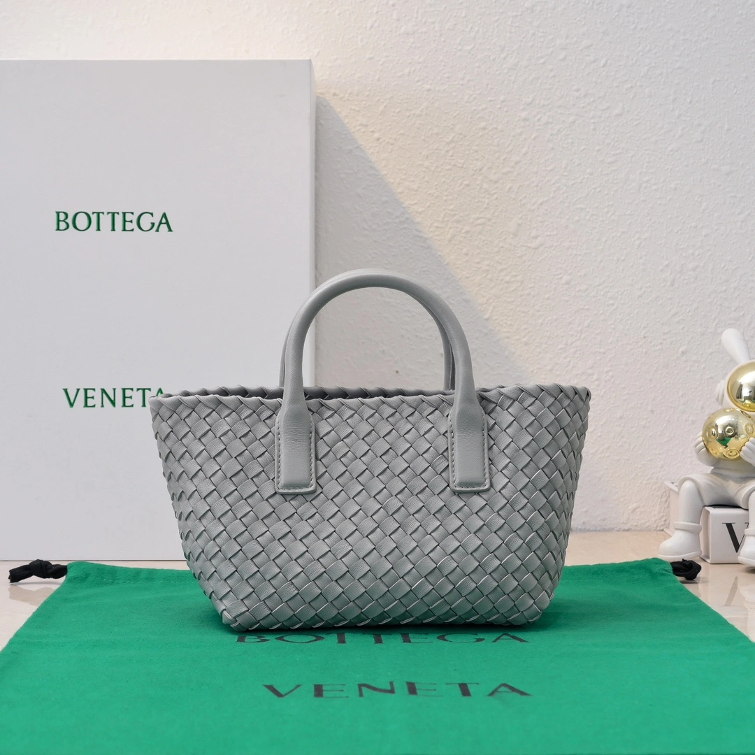 Bottega Veneta Shopping Bags OdorResistant 67736
