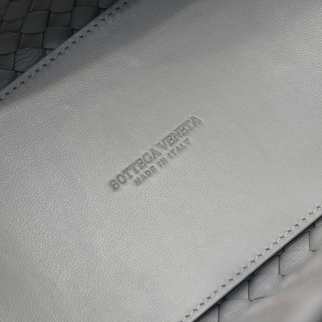 Bottega Veneta Shopping Bags OdorResistant 67736