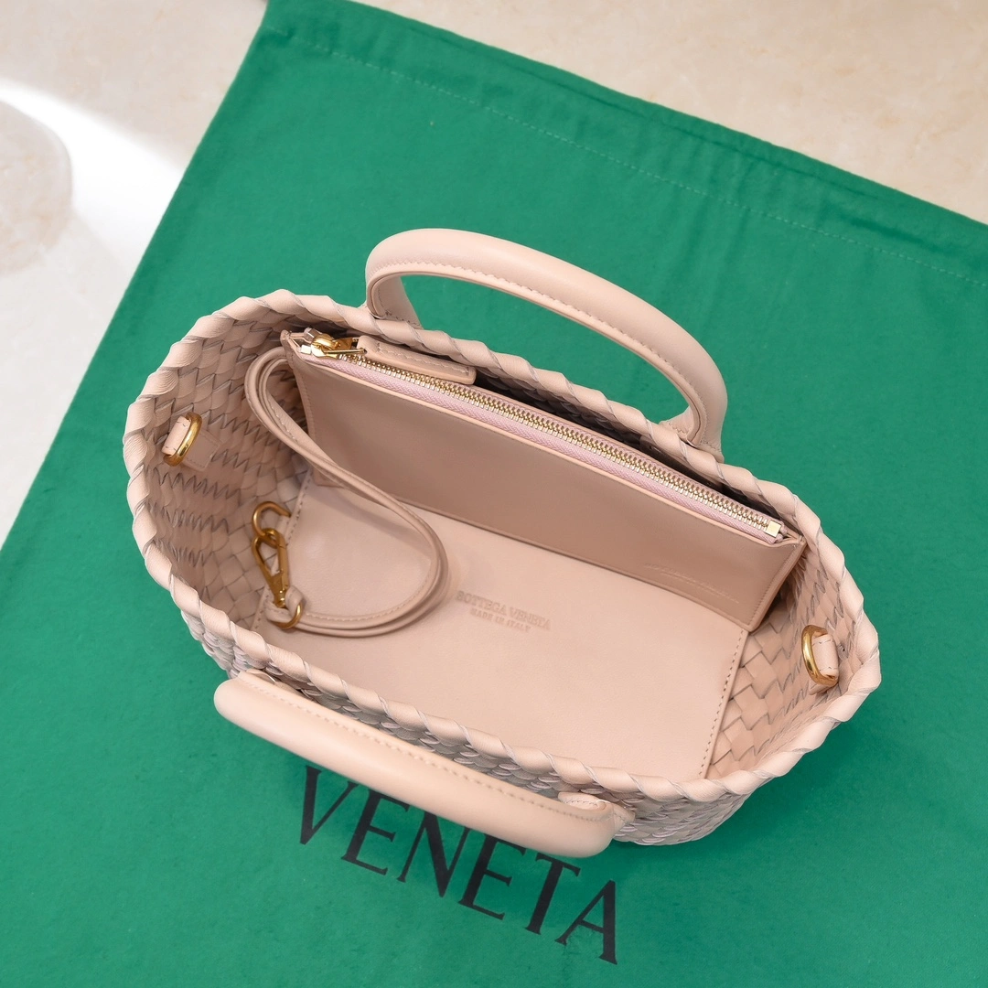 Lightweight Bottega Veneta Shopping Bags 67682