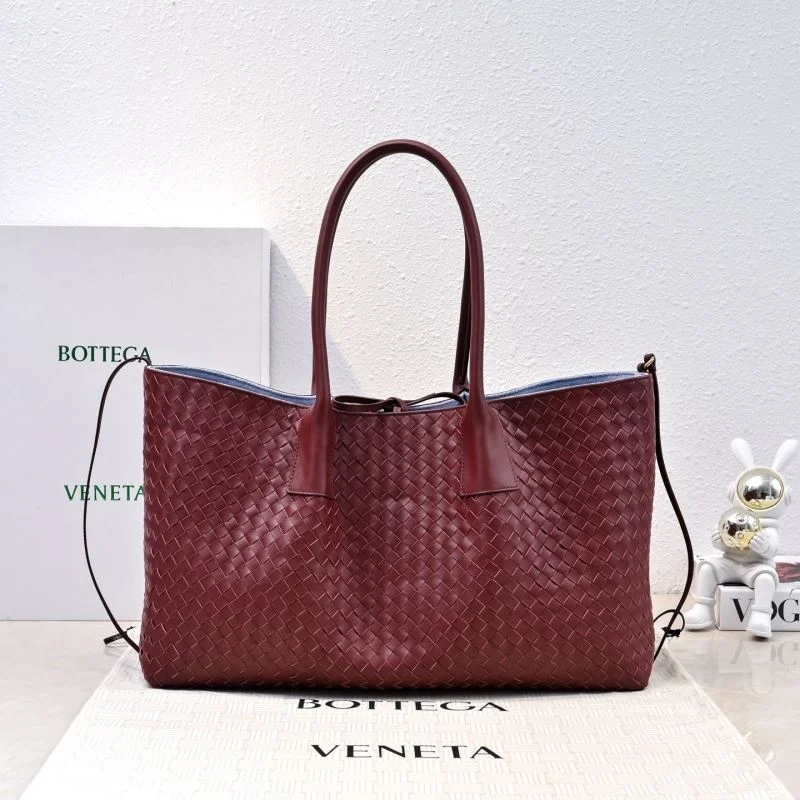 Bottega Veneta Shopping Bags Breathable 51844