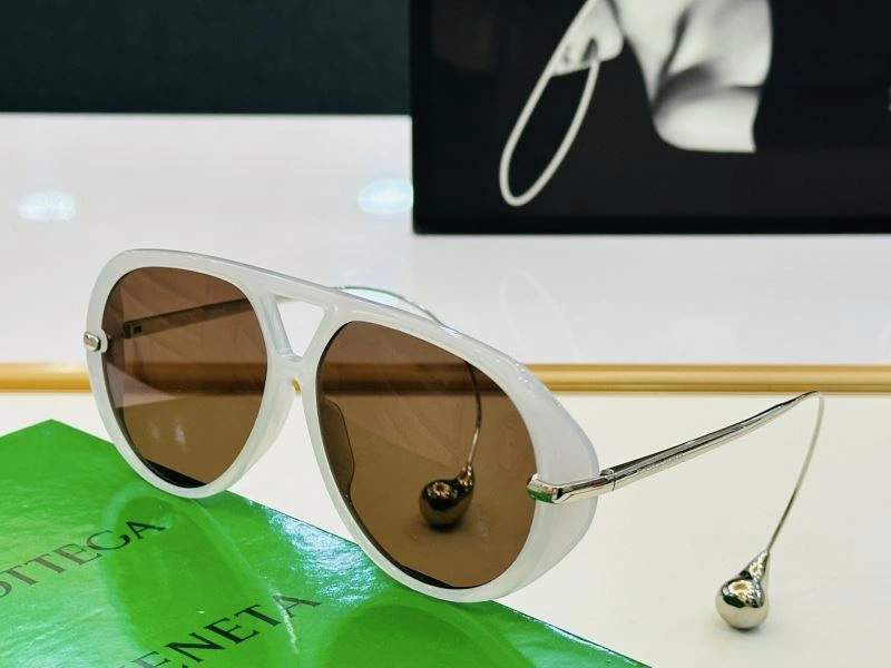 Bottega Veneta Sunglasses ZeroBulk 277048