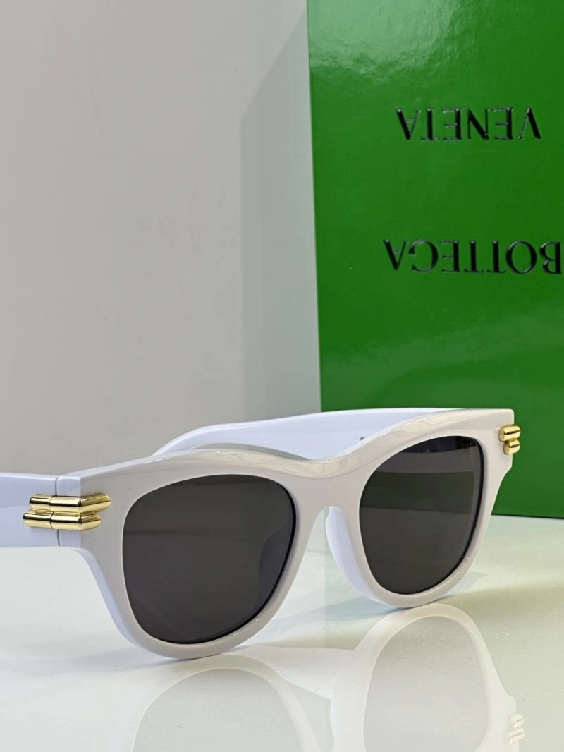 Elegant Bottega Veneta Sunglasses 277101