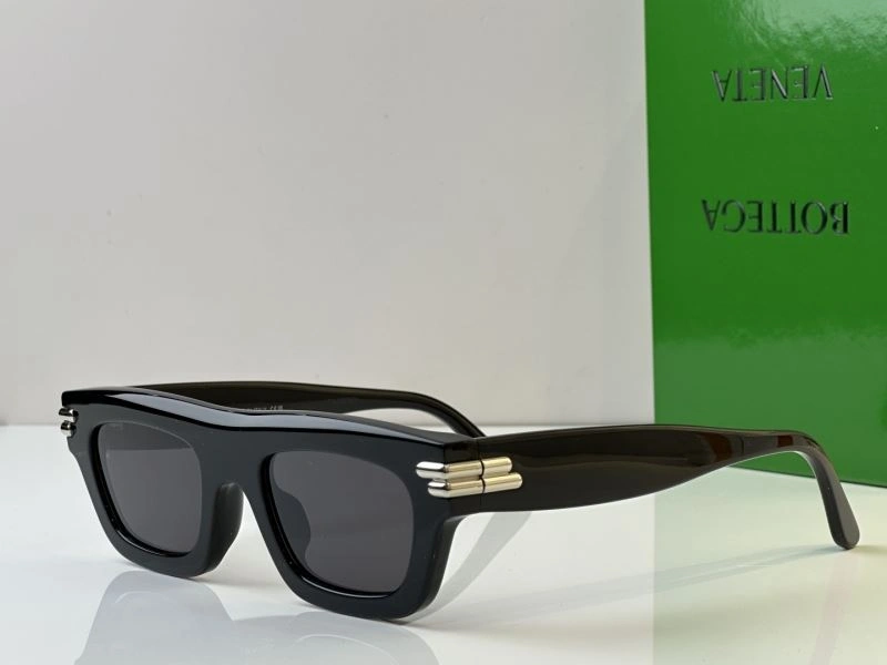 Bottega Veneta Sunglasses Sustainable 277100
