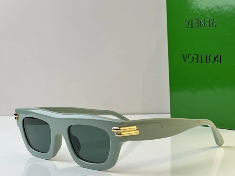 Bottega Veneta Sunglasses Sustainable 277100