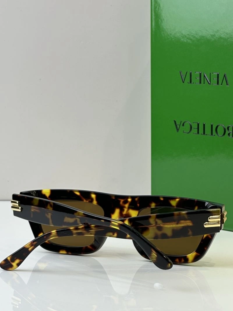Bottega Veneta Sunglasses Sustainable 277100