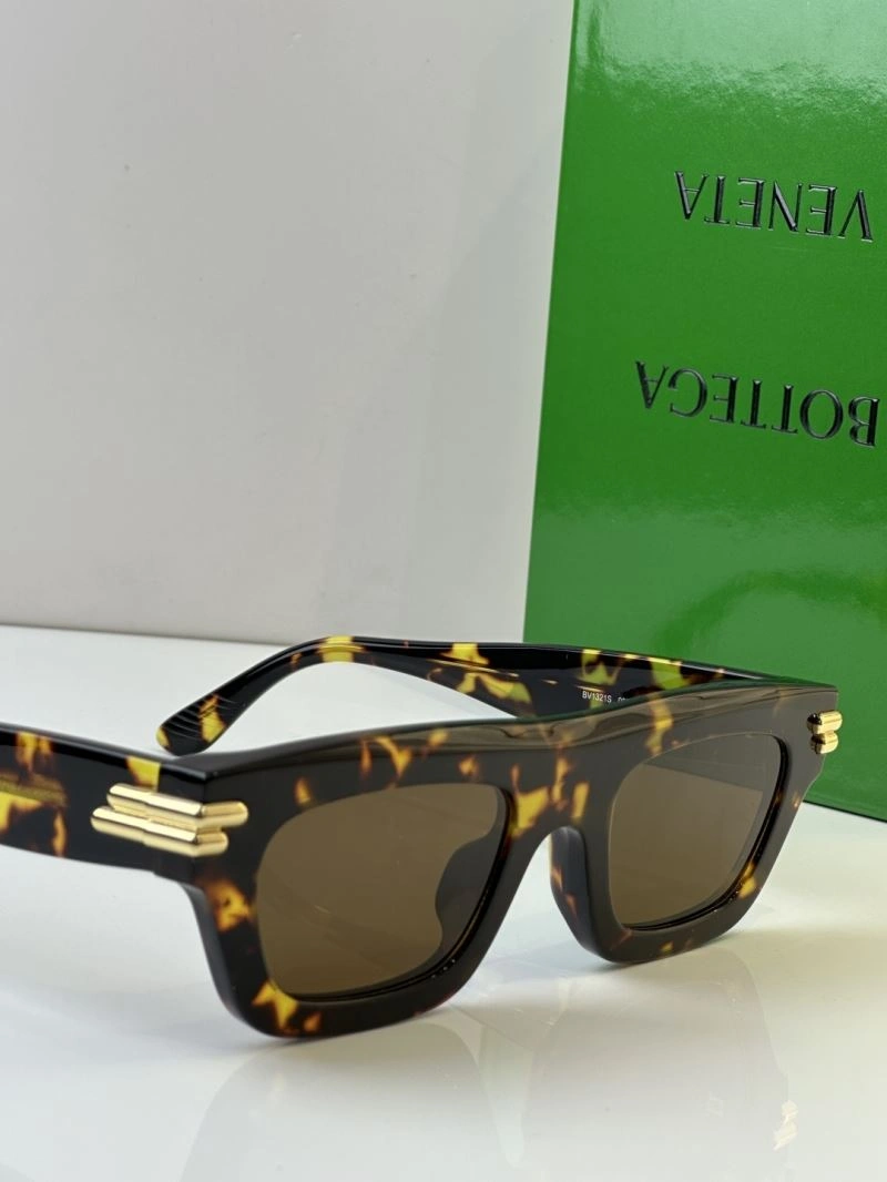 Bottega Veneta Sunglasses Sustainable 277100