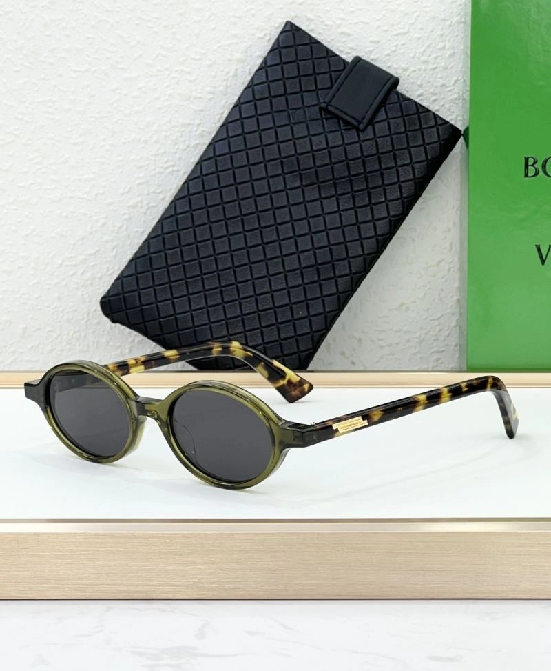 TravelReady Bottega Veneta Sunglasses 277116