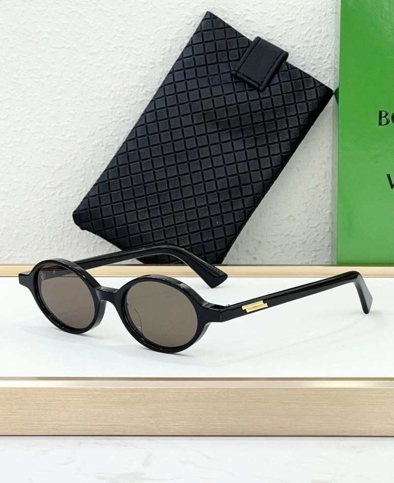 TravelReady Bottega Veneta Sunglasses 277116