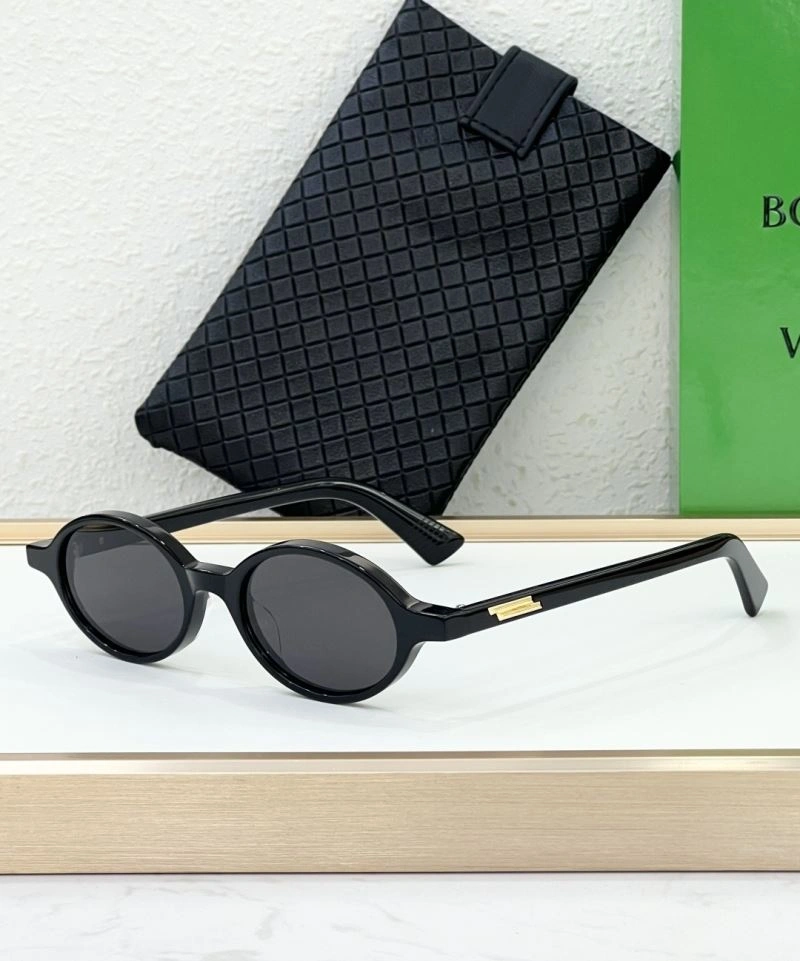 TravelReady Bottega Veneta Sunglasses 277116
