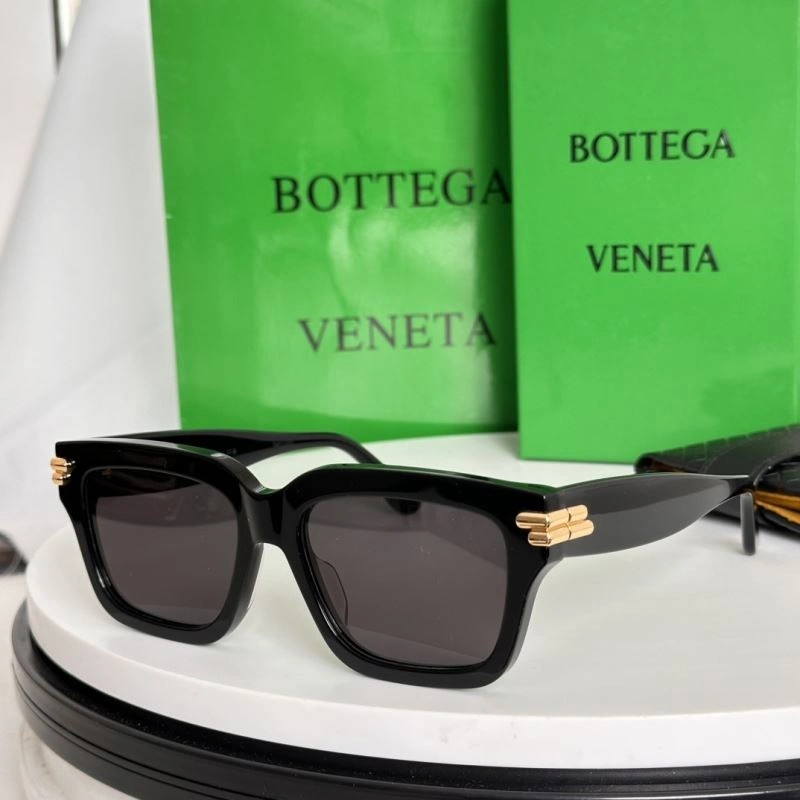 Resilient Bottega Veneta Sunglasses 277104