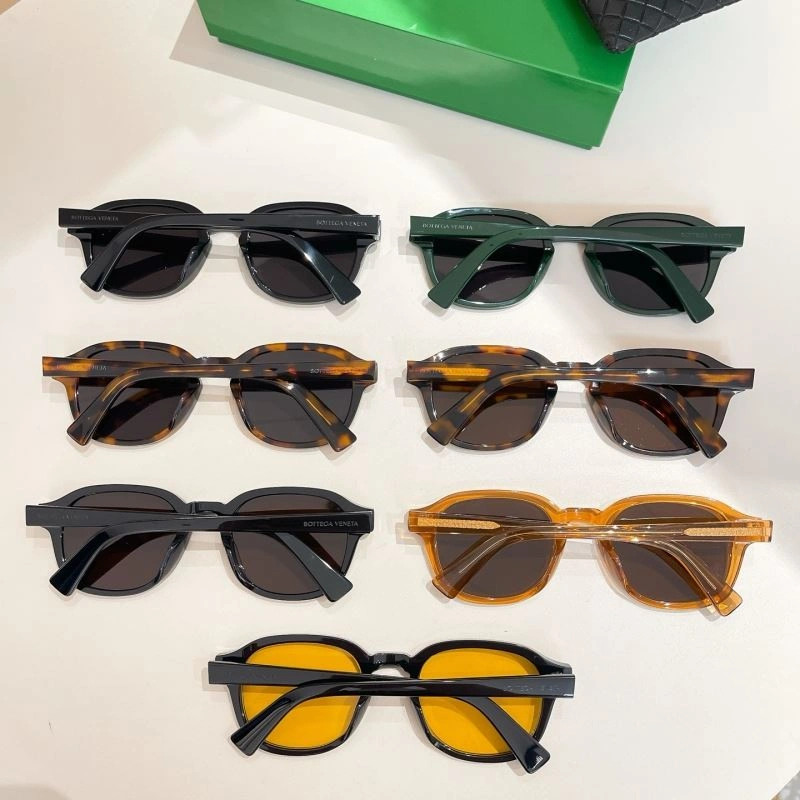 Sustainable Bottega Veneta Sunglasses 277111