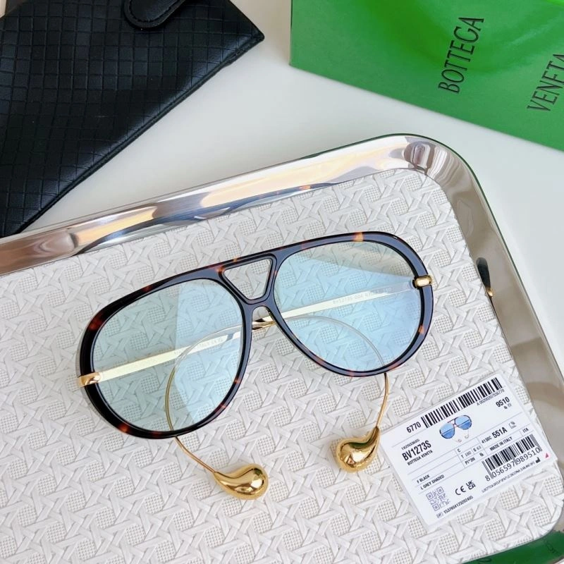 Lightweight Bottega Veneta Sunglasses 277087