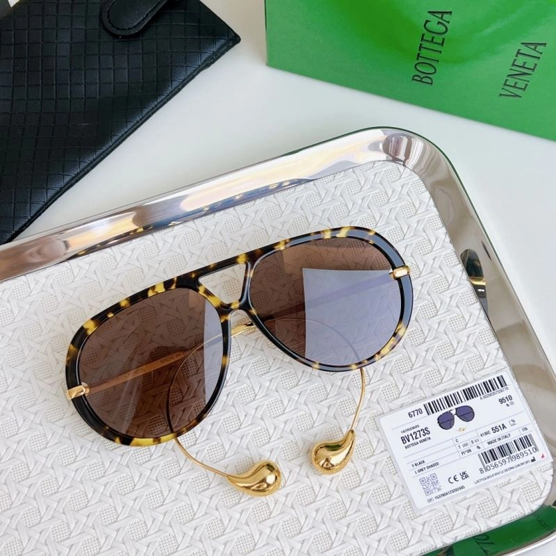 Lightweight Bottega Veneta Sunglasses 277087