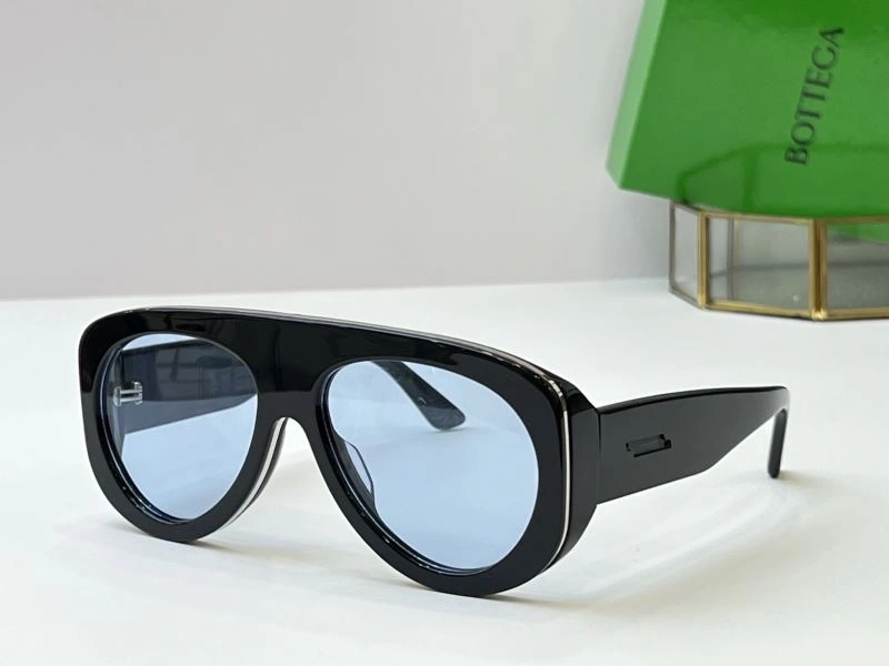 Bottega Veneta Sunglasses TravelReady 277089