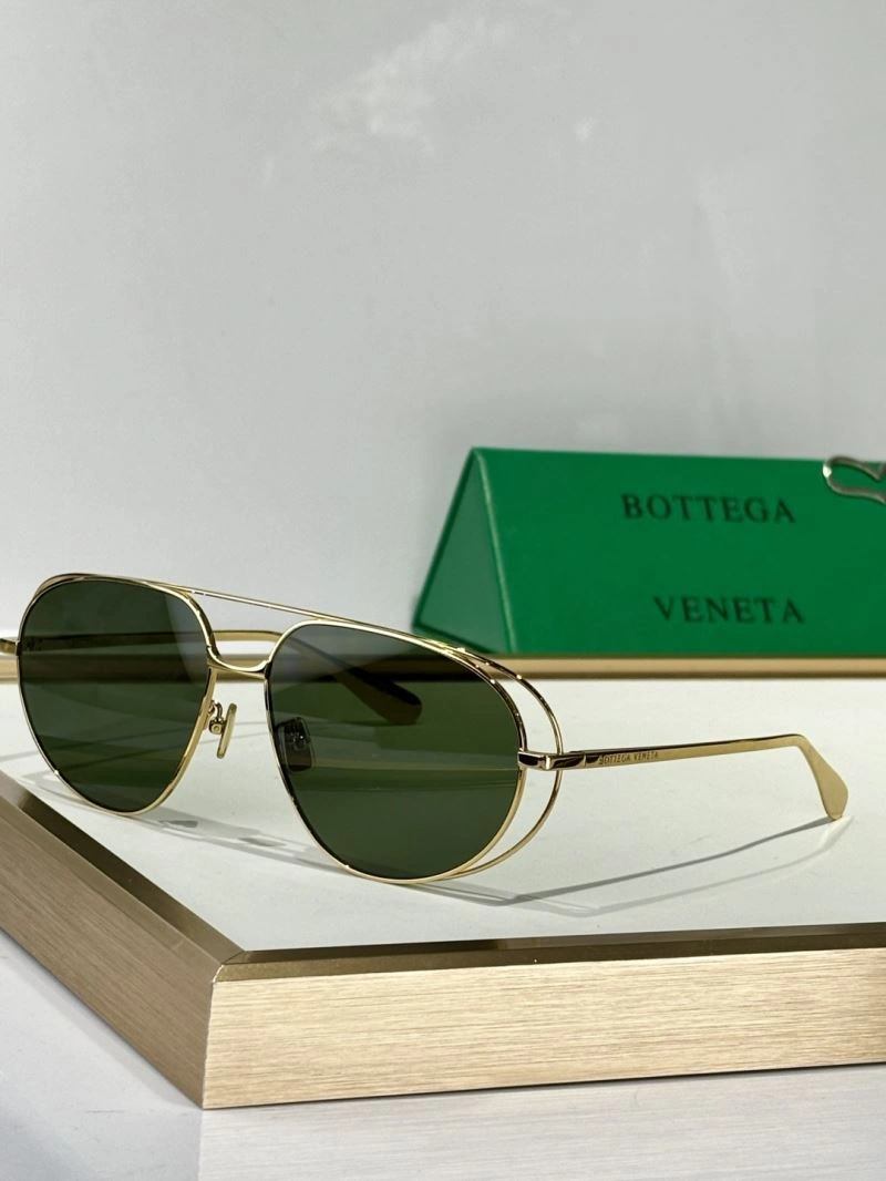 ZipUp Bottega Veneta Sunglasses 277109