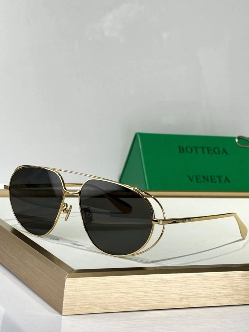 ZipUp Bottega Veneta Sunglasses 277109