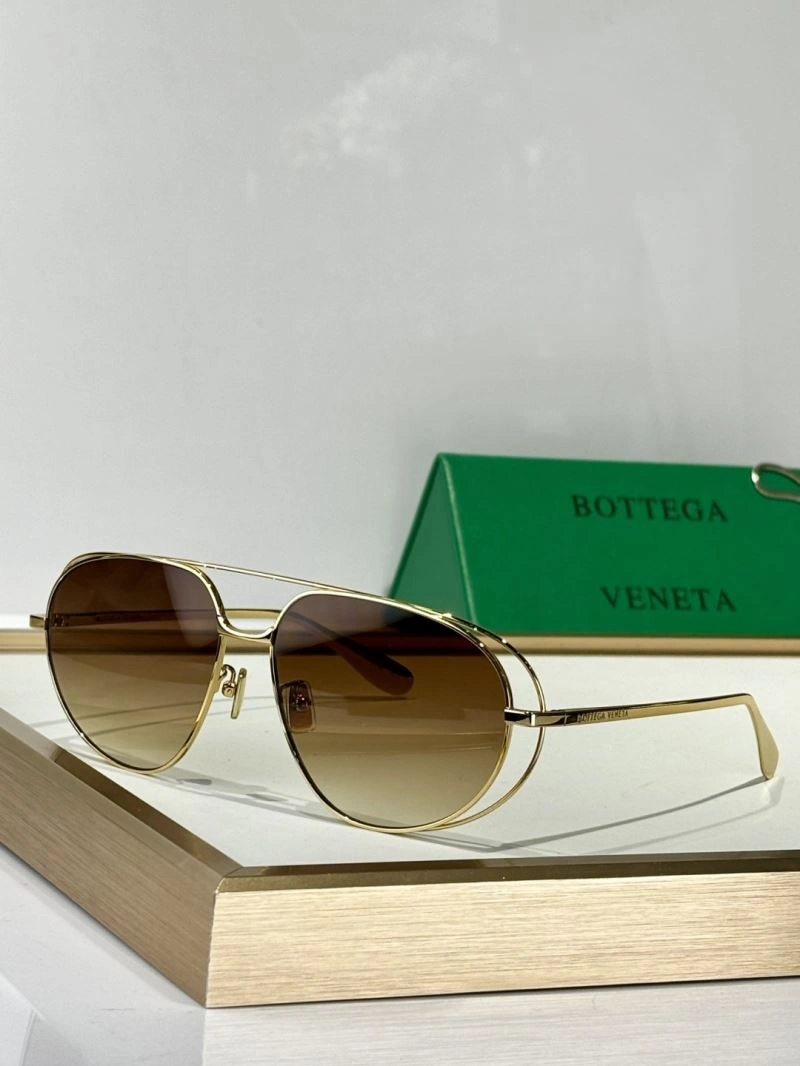 ZipUp Bottega Veneta Sunglasses 277109