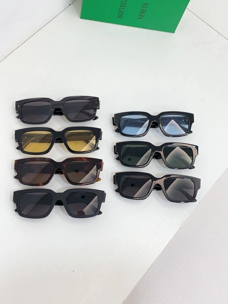 Bottega Veneta Sunglasses Casual 277099