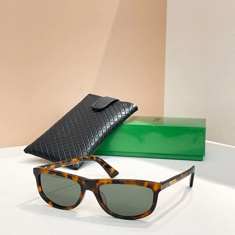 Bottega Veneta Sunglasses Cozy 277083