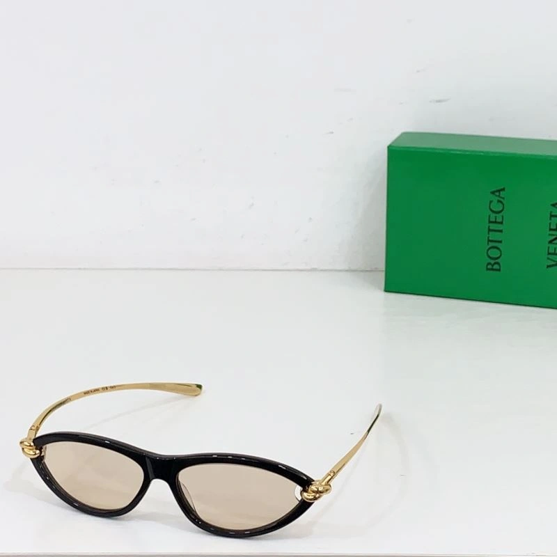 Bottega Veneta Sunglasses Modern 277081