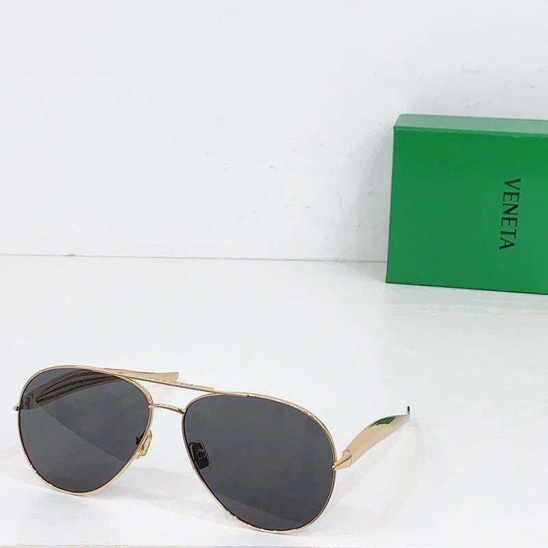 Bottega Veneta Sunglasses Sophisticated 277080