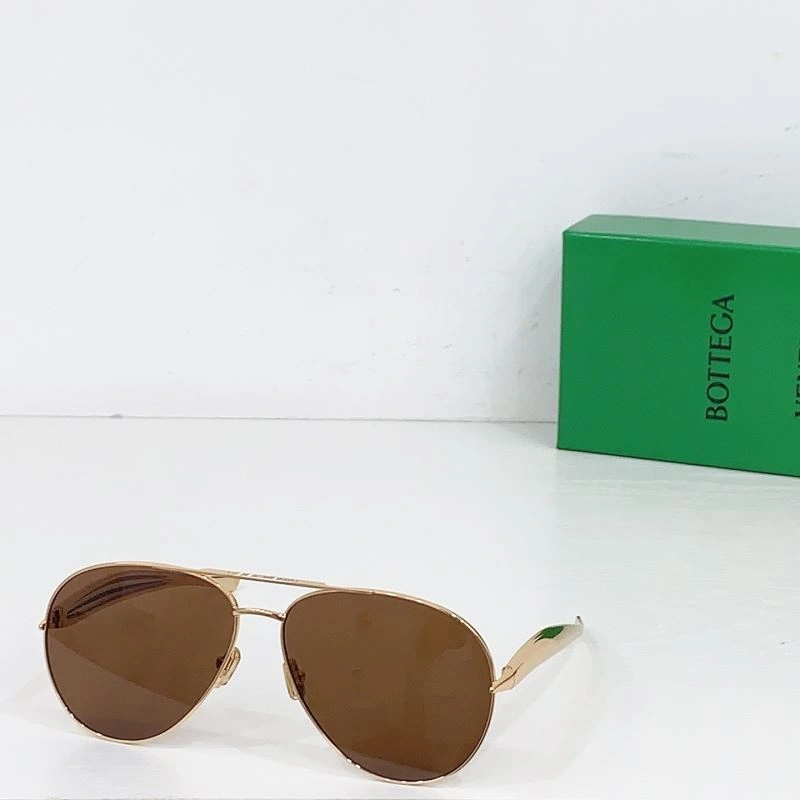 Bottega Veneta Sunglasses Sophisticated 277080
