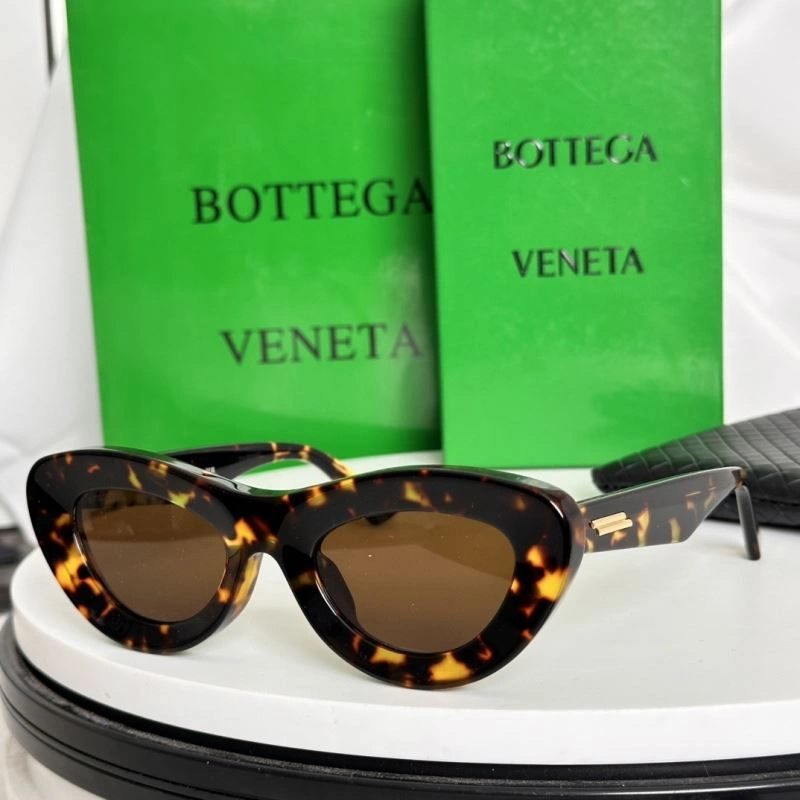 ComfortFit Bottega Veneta Sunglasses 277079