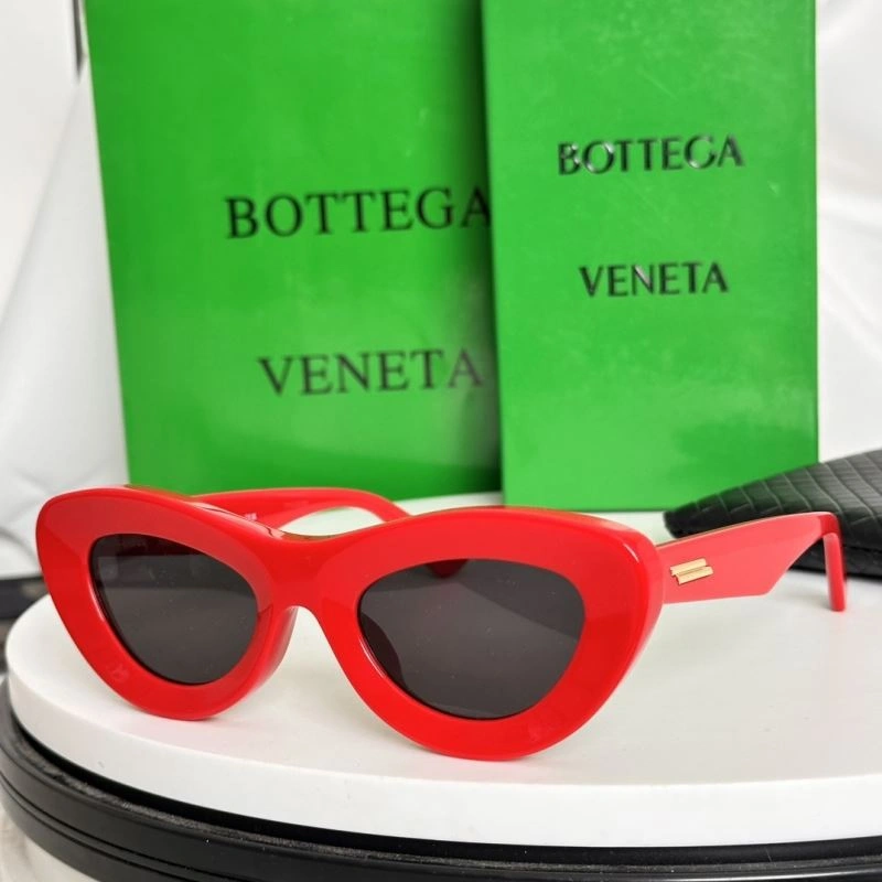 ComfortFit Bottega Veneta Sunglasses 277079