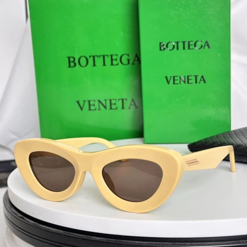 ComfortFit Bottega Veneta Sunglasses 277079