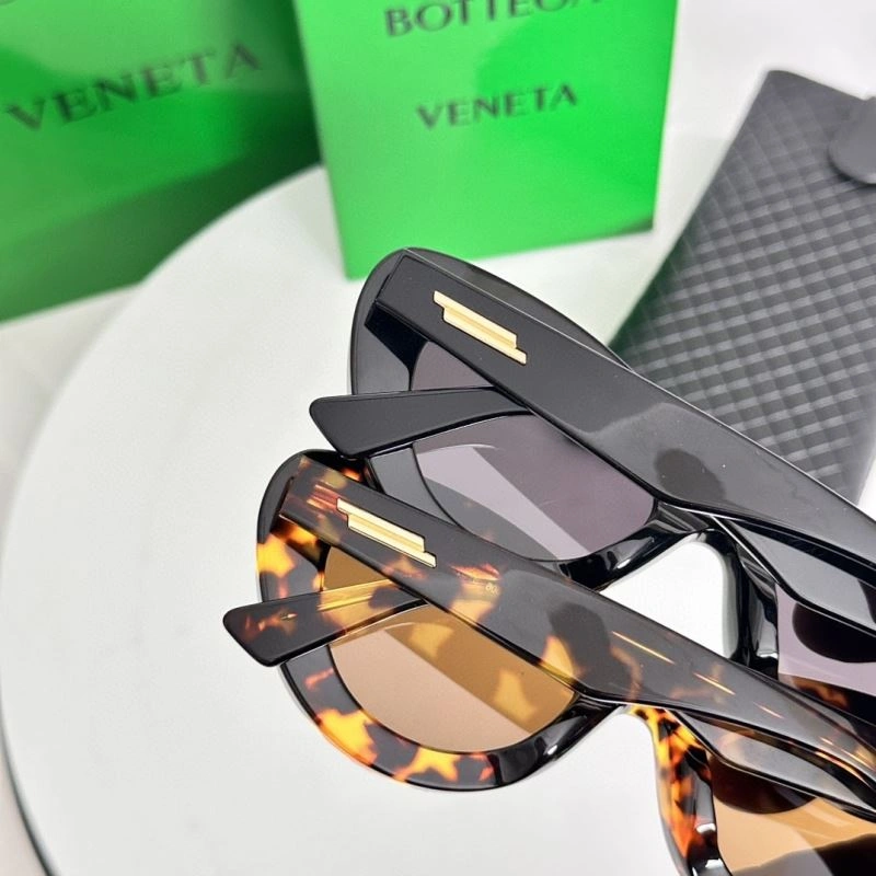 ComfortFit Bottega Veneta Sunglasses 277079