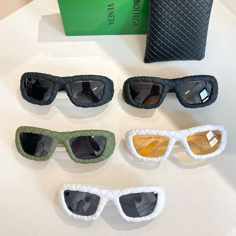 Bottega Veneta Sunglasses Flexible 277070