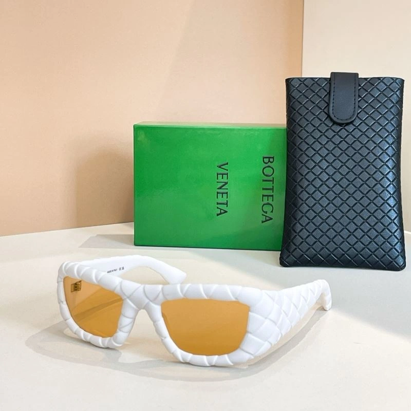 Bottega Veneta Sunglasses Flexible 277070