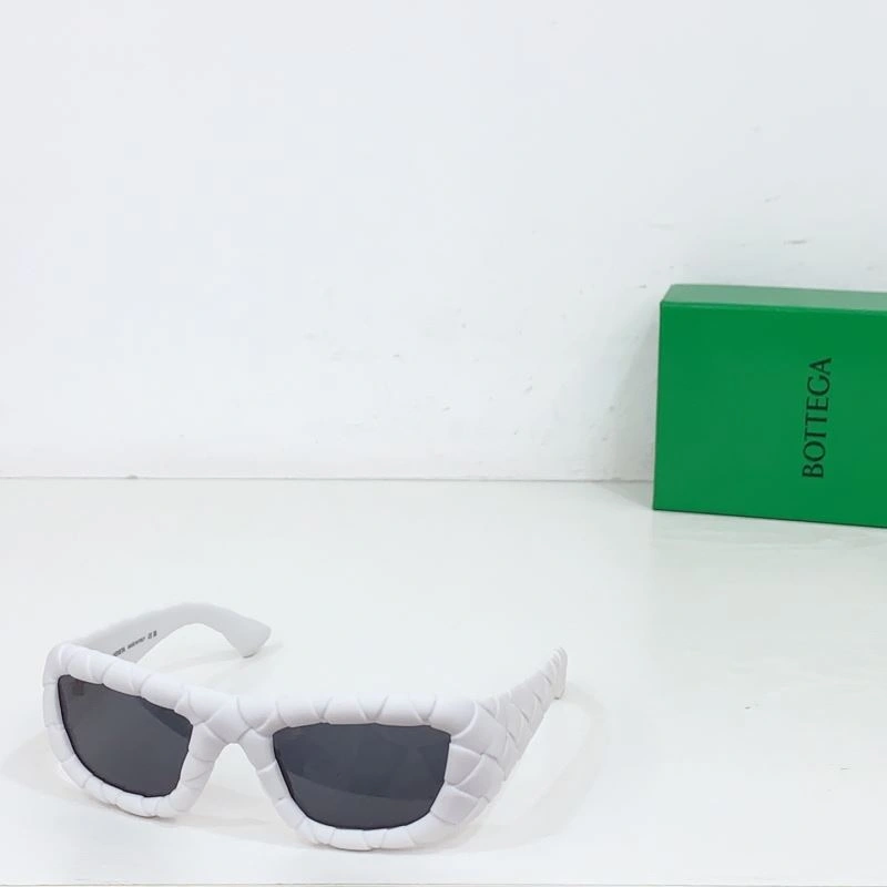Bottega Veneta Sunglasses Chic 277068