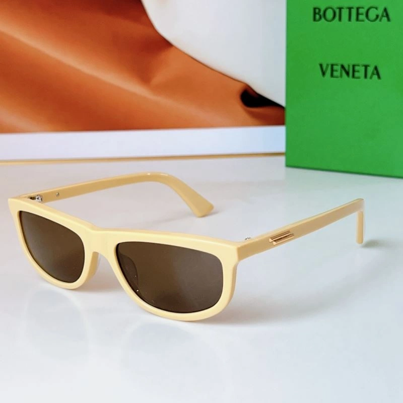Elegant Bottega Veneta Sunglasses 277066