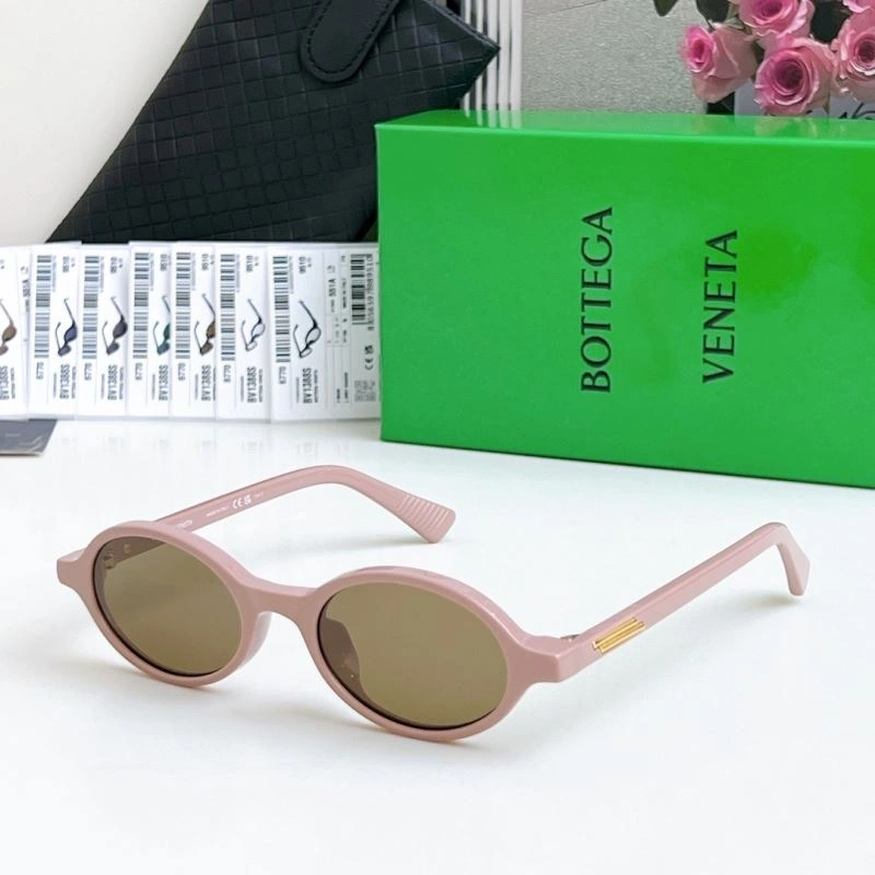 Breathable Bottega Veneta Sunglasses 277071