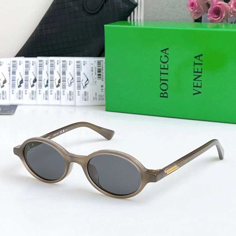 Breathable Bottega Veneta Sunglasses 277071