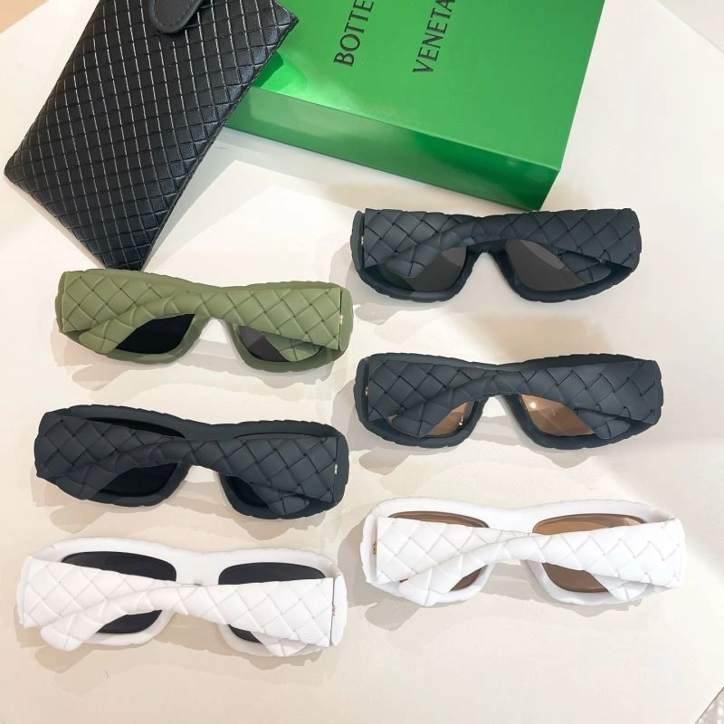 Bottega Veneta Sunglasses EasyMatch 277061
