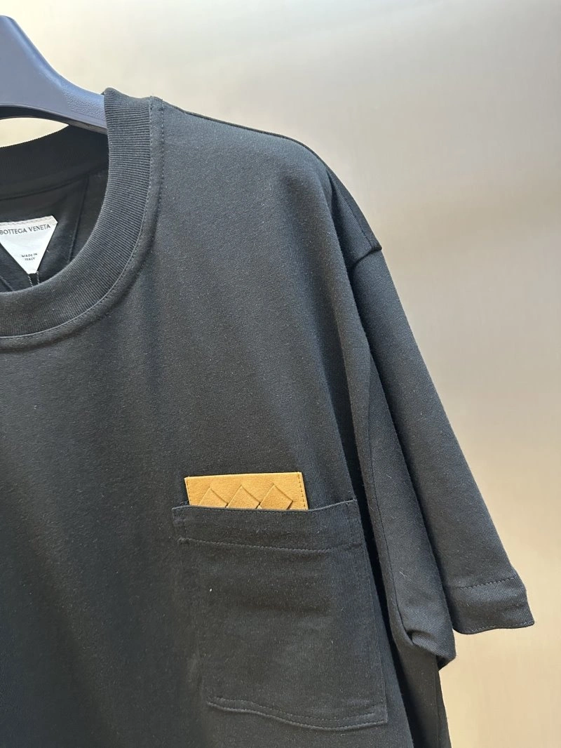 Sporty Bottega Veneta T-Shirts 152352
