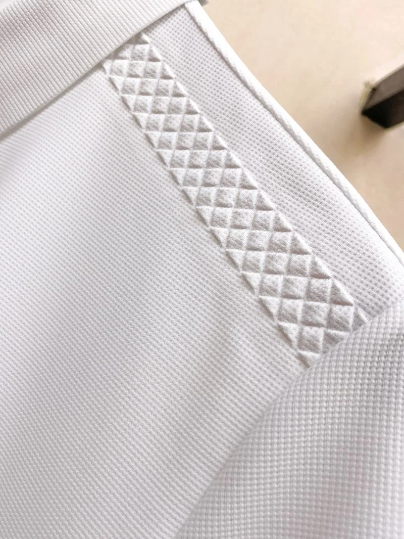 Bottega Veneta T-Shirts Sporty 163126