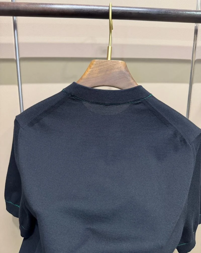 ModernLook Bottega Veneta T-Shirts 163085