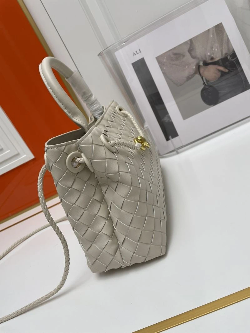 Bottega Veneta Top Handle Bags Classic 84642
