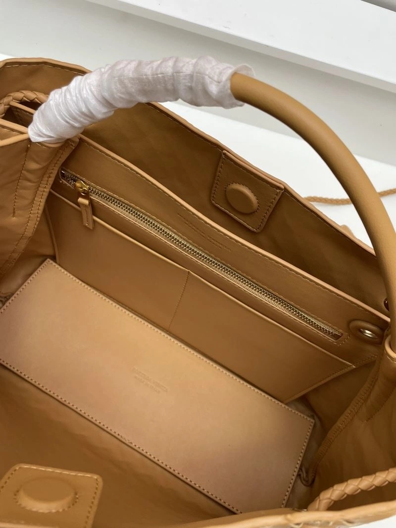 Bottega Veneta Top Handle Bags UrbanStyle 84636