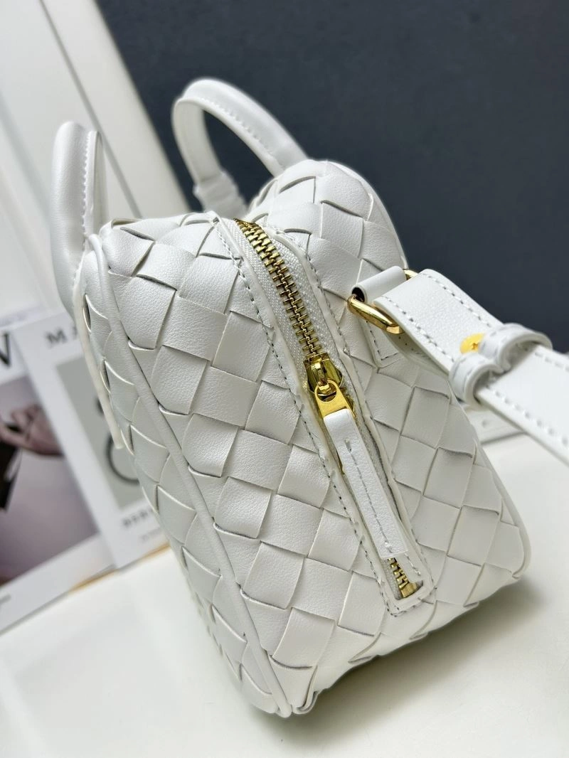 Popular Bottega Veneta Top Handle Bags 84612