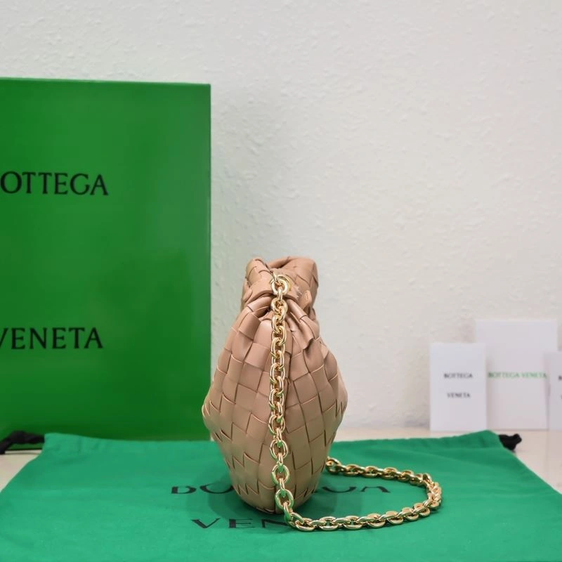 Comfortable Bottega Veneta Top Handle Bags 67991