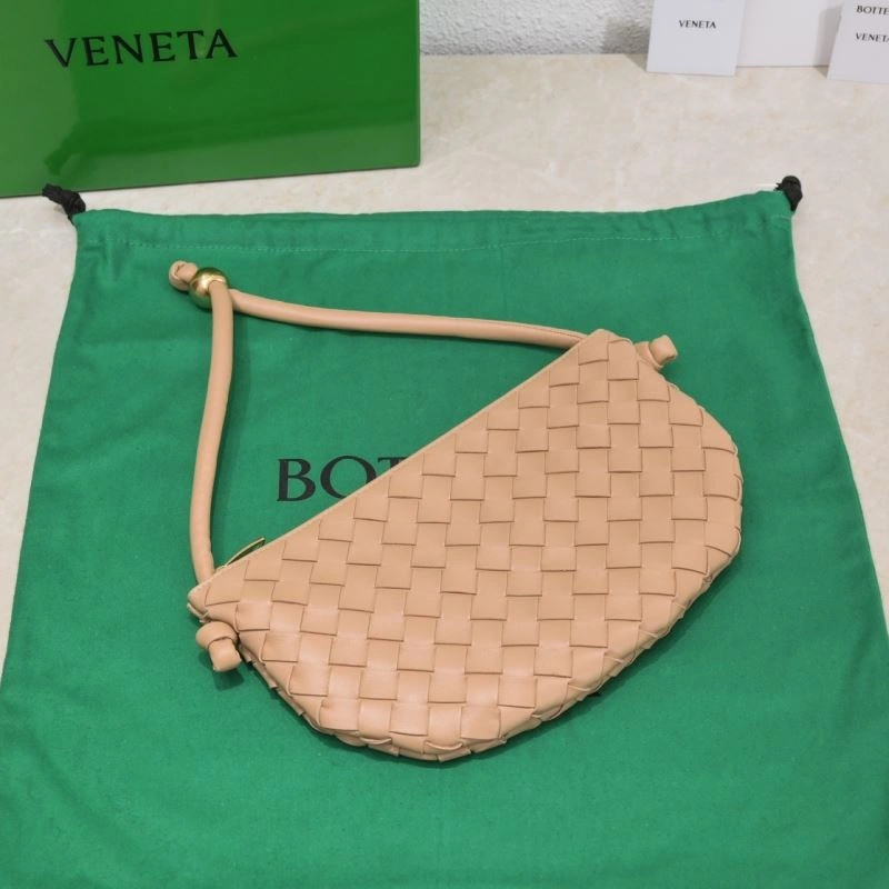 Trendy Bottega Veneta Top Handle Bags 67989