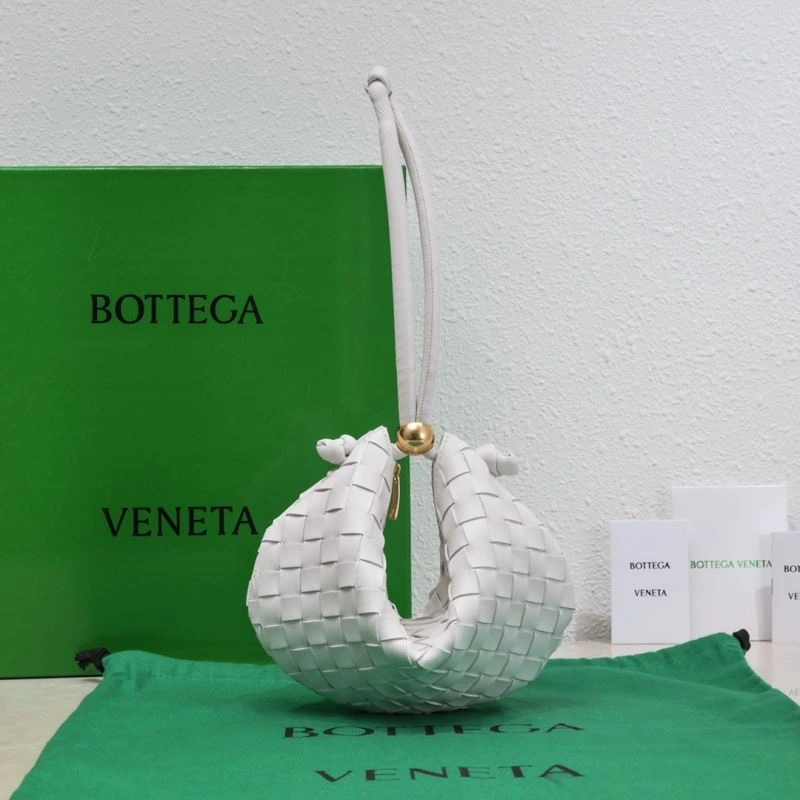 Practical Bottega Veneta Top Handle Bags 67990